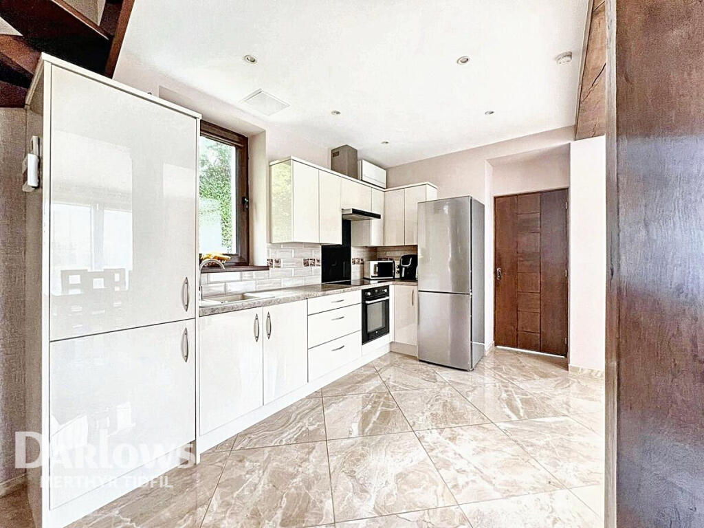 Main image of property: Hirwaun Road, Aberdare