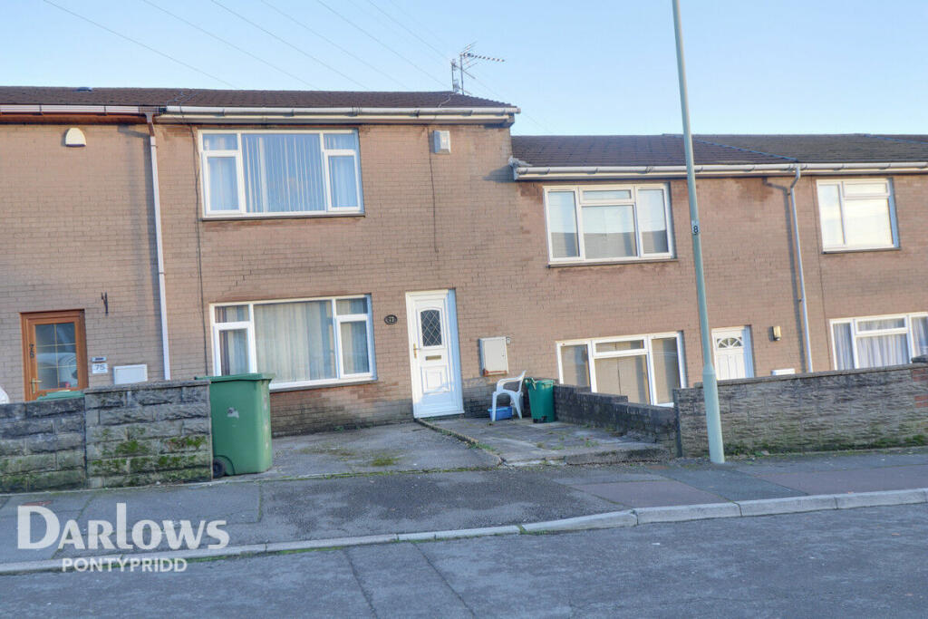 2 bedroom terraced house for sale in Dynea Road, Pontypridd, CF37