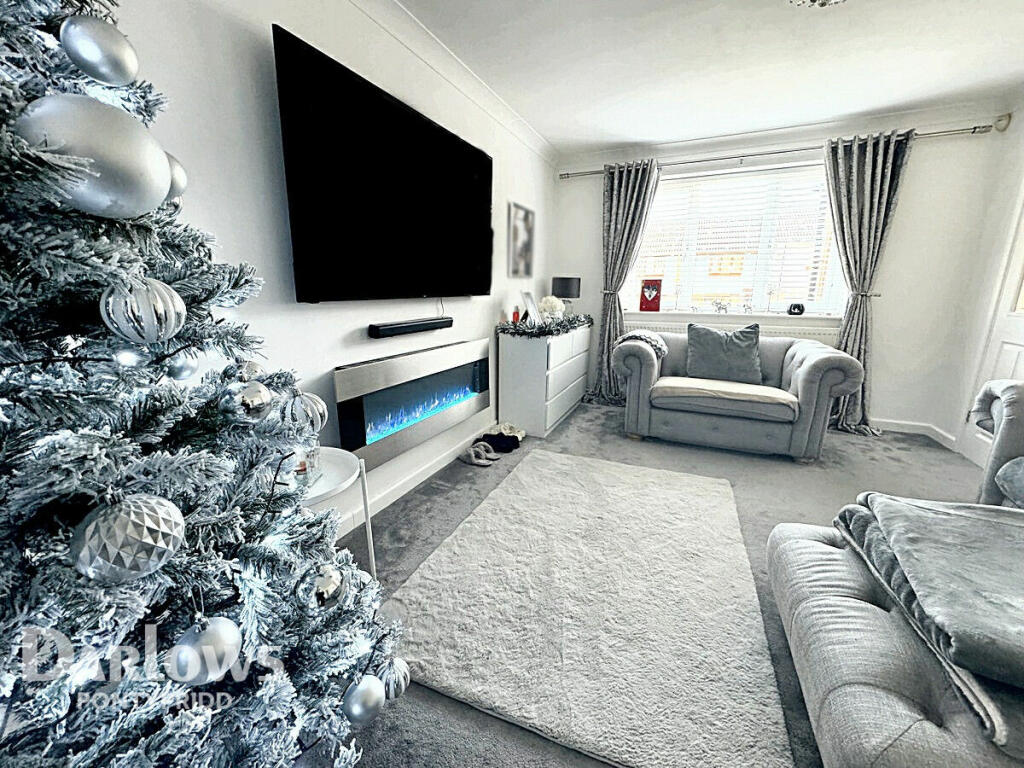 Additional property image - Cefn Close, Pontypridd