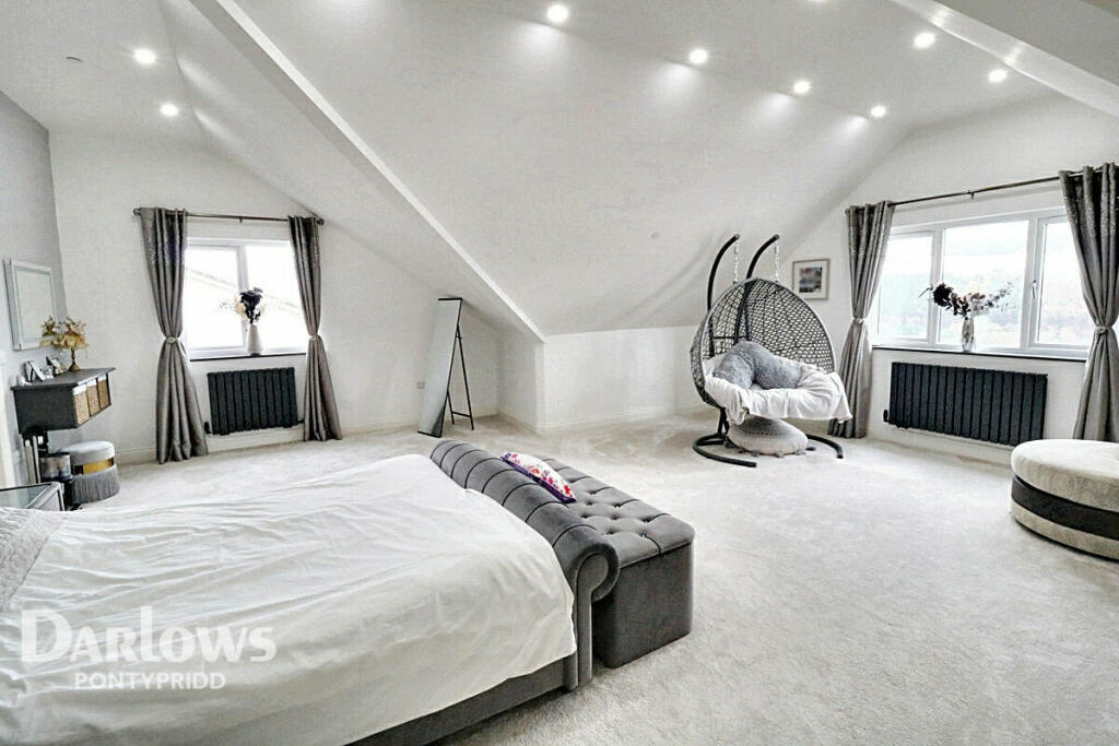 Additional property image - Llanwonno Road, Mountain Ash