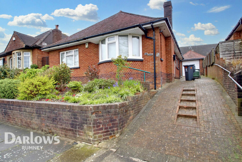 2 bedroom detached bungalow for sale in Lynton Terrace, Cardiff, CF3