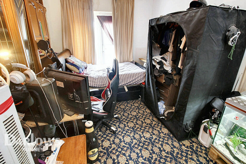 Additional property image - Newport Road, Cardiff