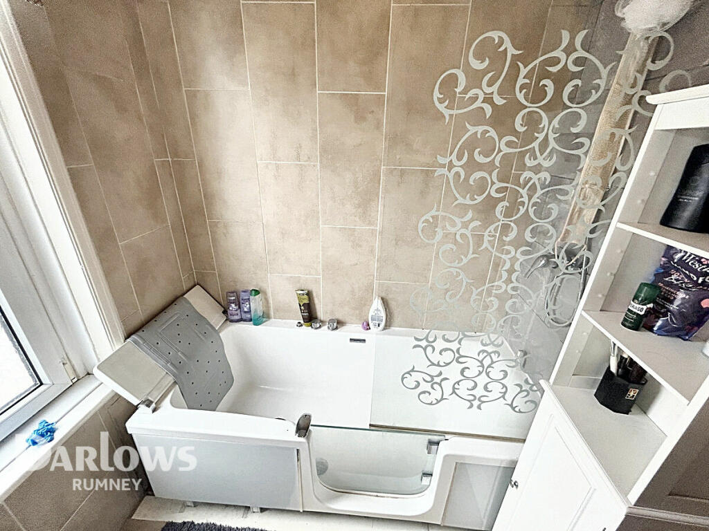 Additional property image - Newport Road, Cardiff