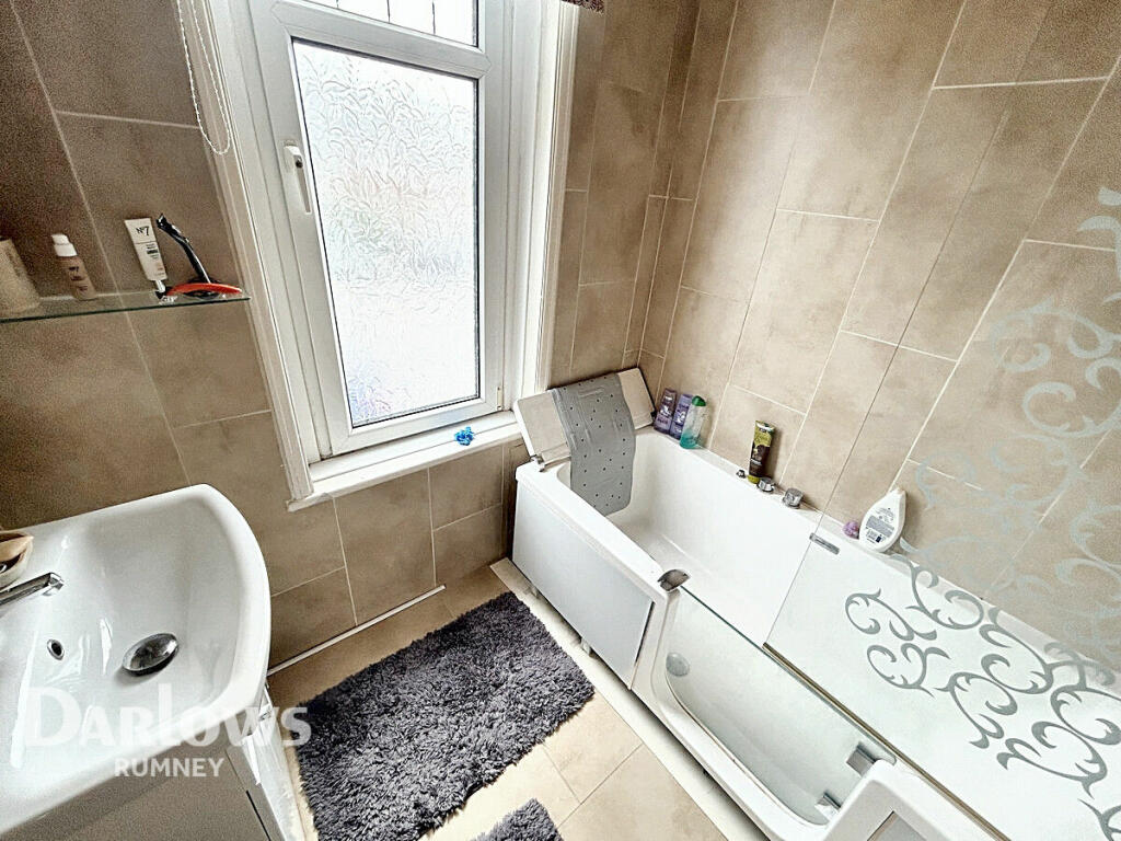 Additional property image - Newport Road, Cardiff