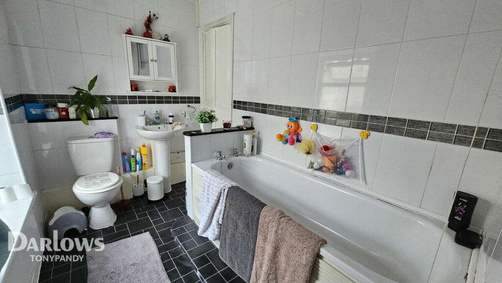Additional property image - Leslie Terrace, Porth CF39