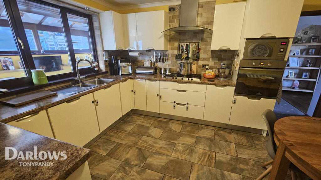 Additional property image - Ty Heb Enw Fenwick Street, Pontygwaith CF43