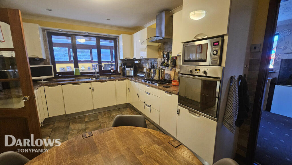 Additional property image - Ty Heb Enw Fenwick Street, Pontygwaith CF43