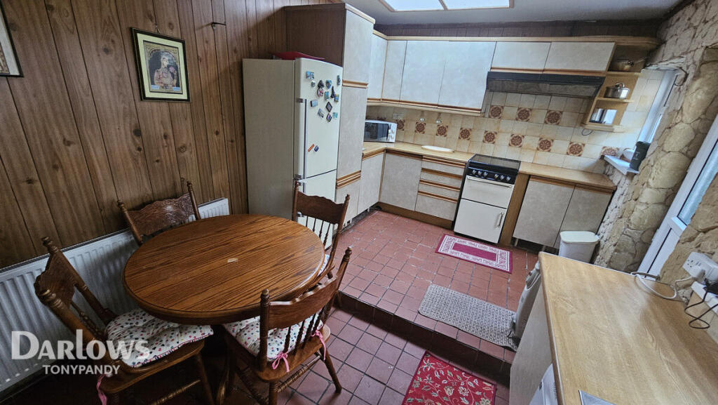 Additional property image - Brynhyfryd Tce, Ferndale CF43 4