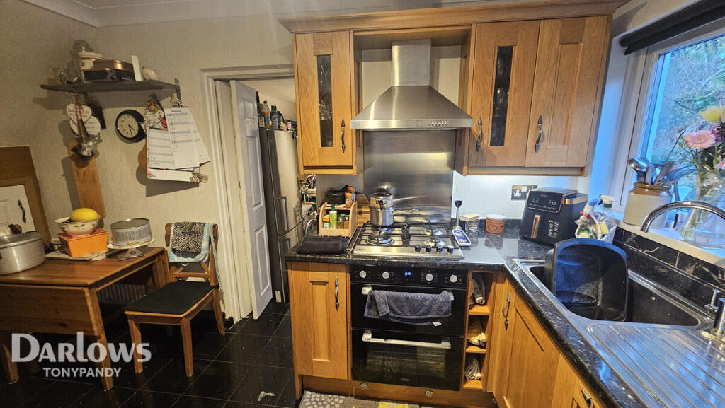 Additional property image - Glyncoli Close, Treorchy CF42
