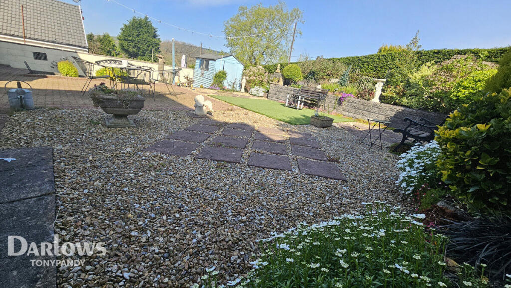 Main image of property: Maes y Bryn, Tonyrefail, Porth CF39