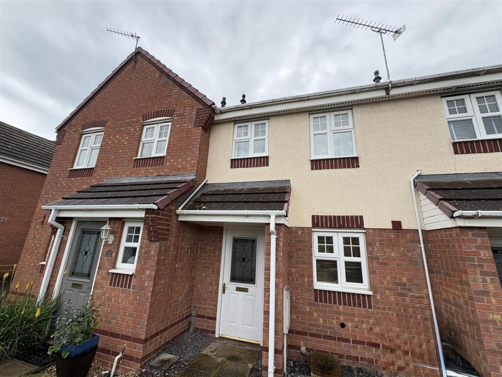 Main image of property: Priam Circus, Warwick Gates
