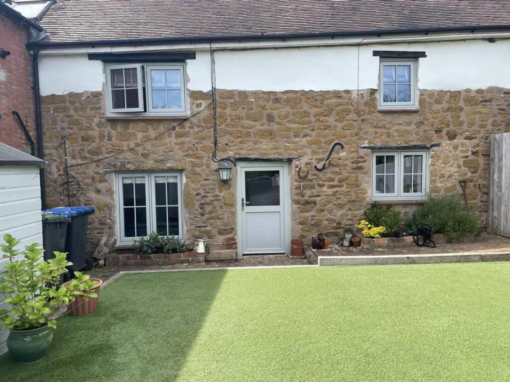 Main image of property: High Street, Napton, Southam
