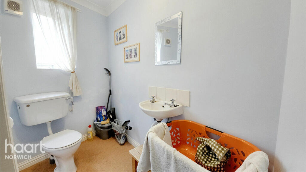 3 bedroom semidetached house for sale in Bignold Road, Norwich, NR3