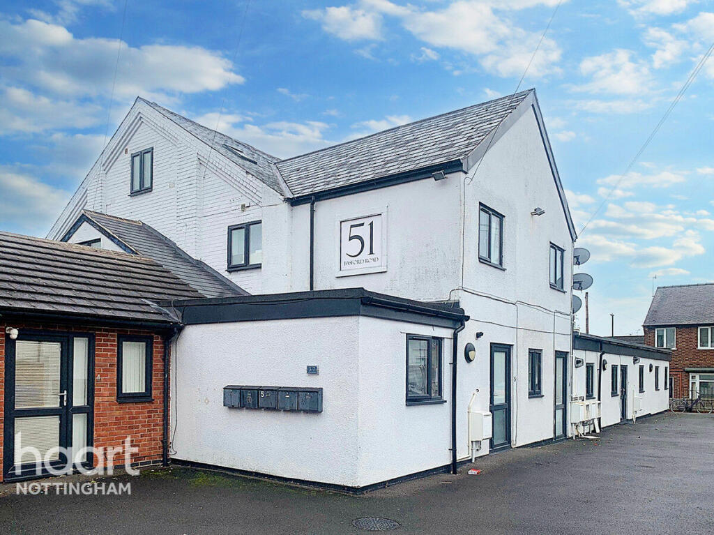 2 bedroom apartment for sale in Basford Road, Nottingham, NG6