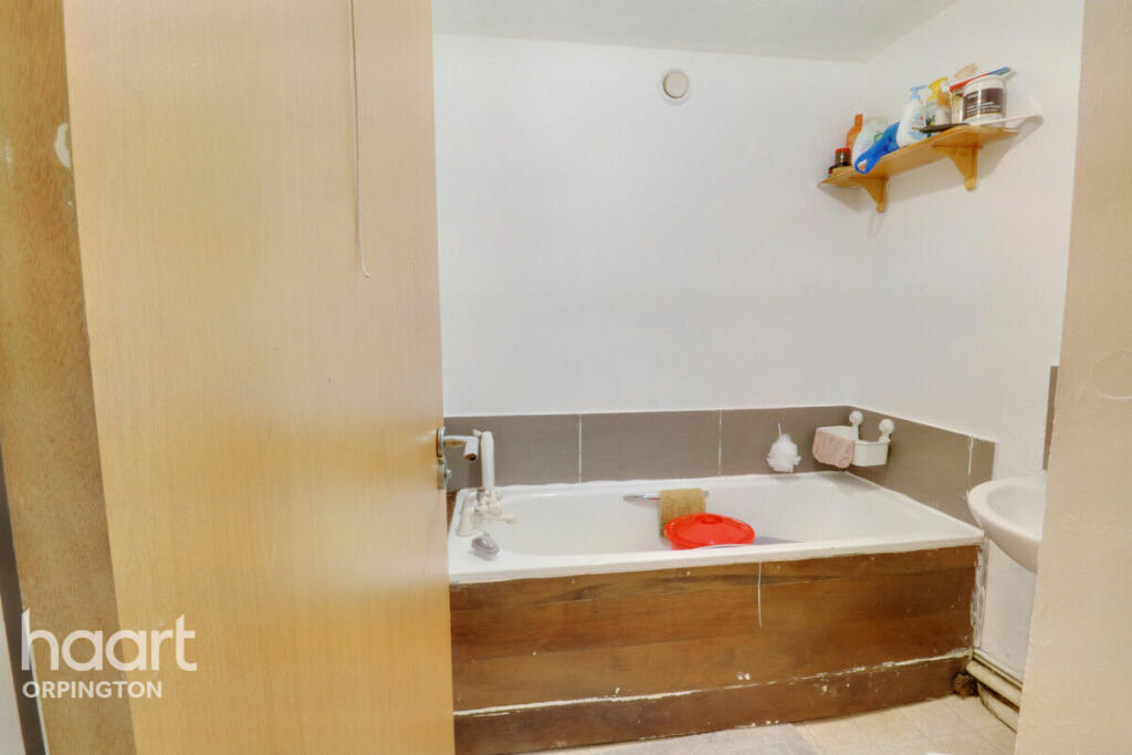 Additional property image - Westwell Close, Orpington
