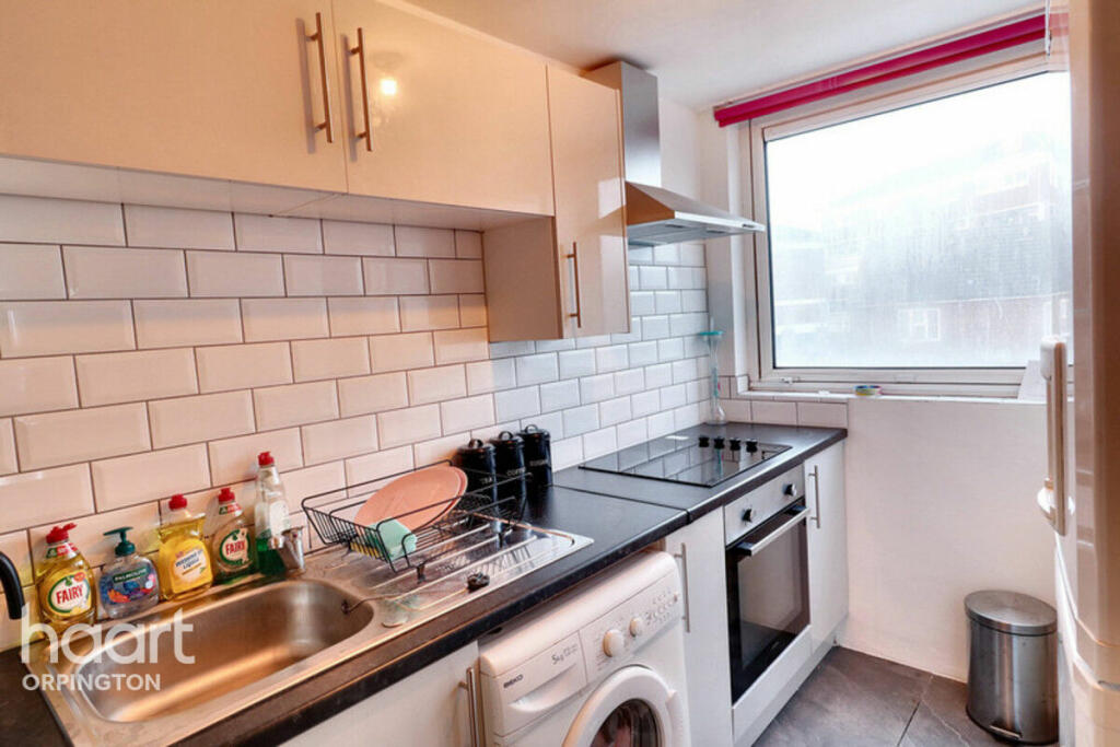 Additional property image - Westwell Close, Orpington