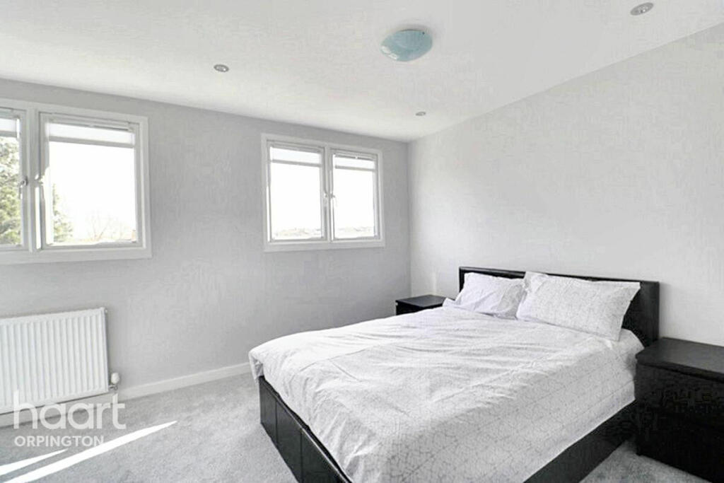 Additional property image - Cygnet Close, Orpington