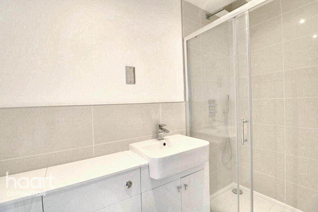 Additional property image - Cygnet Close, Orpington
