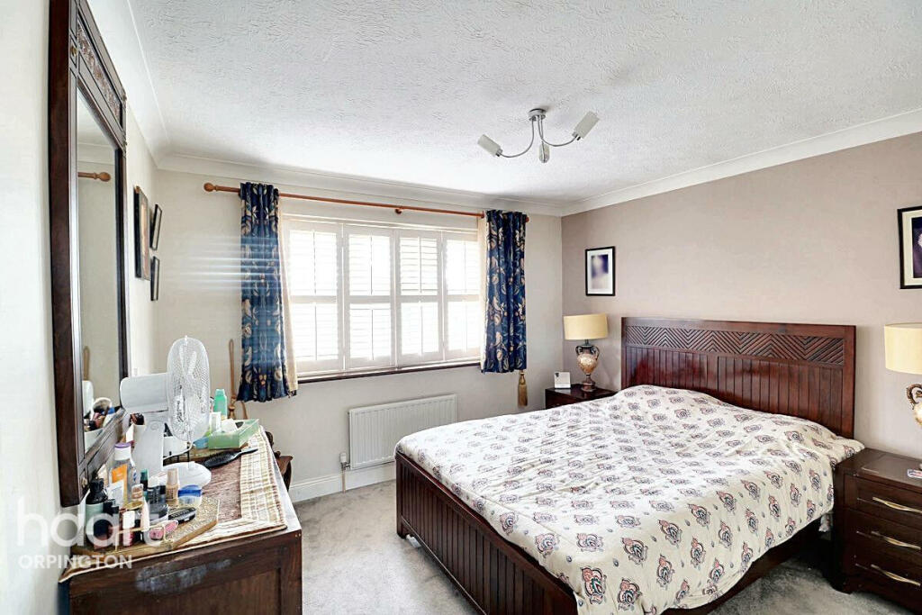 Additional property image - Magpie Hall Lane, BROMLEY