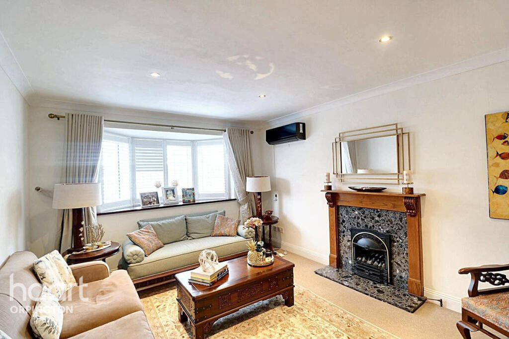 Additional property image - Magpie Hall Lane, BROMLEY