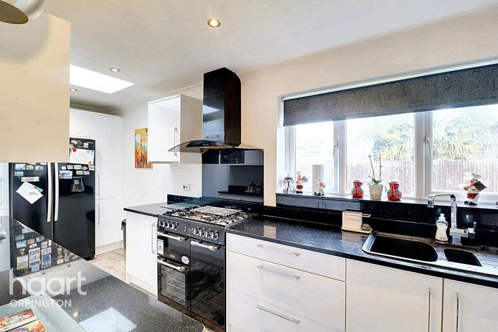 Additional property image - Magpie Hall Lane, BROMLEY