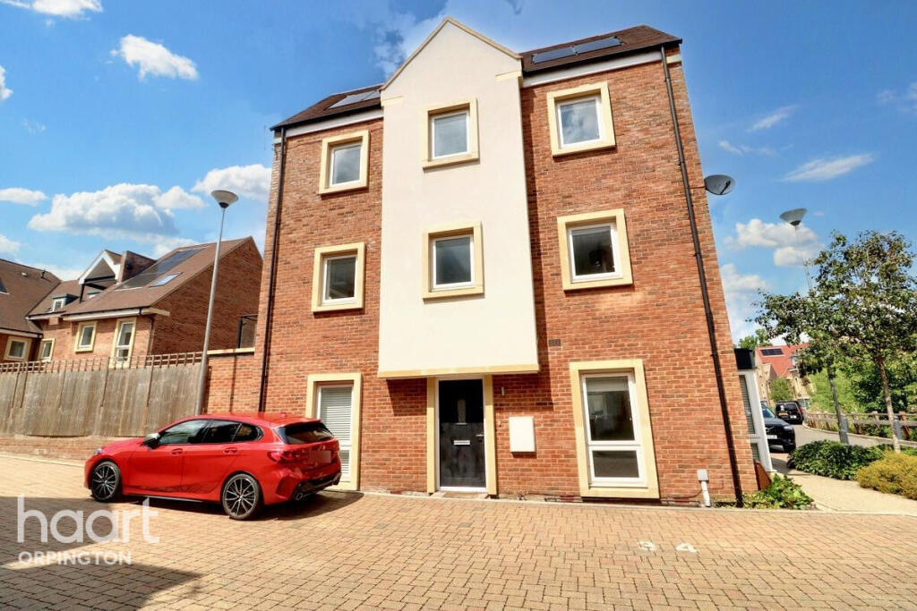 Main image of property: Cottonwood Close, Orpington