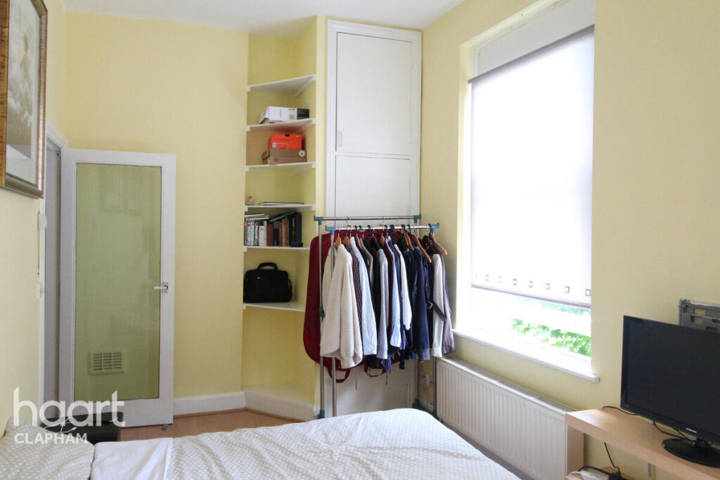 Main image of property: Lakeside Road, London