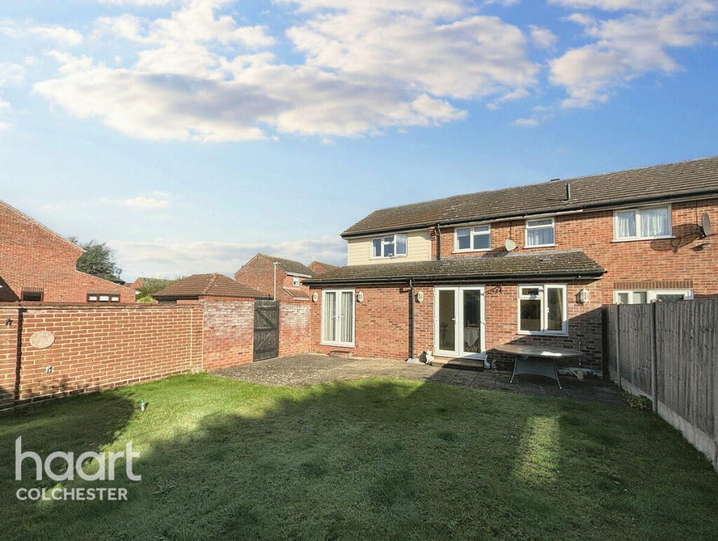 Additional property image - Ploughmans Headland, Colchester
