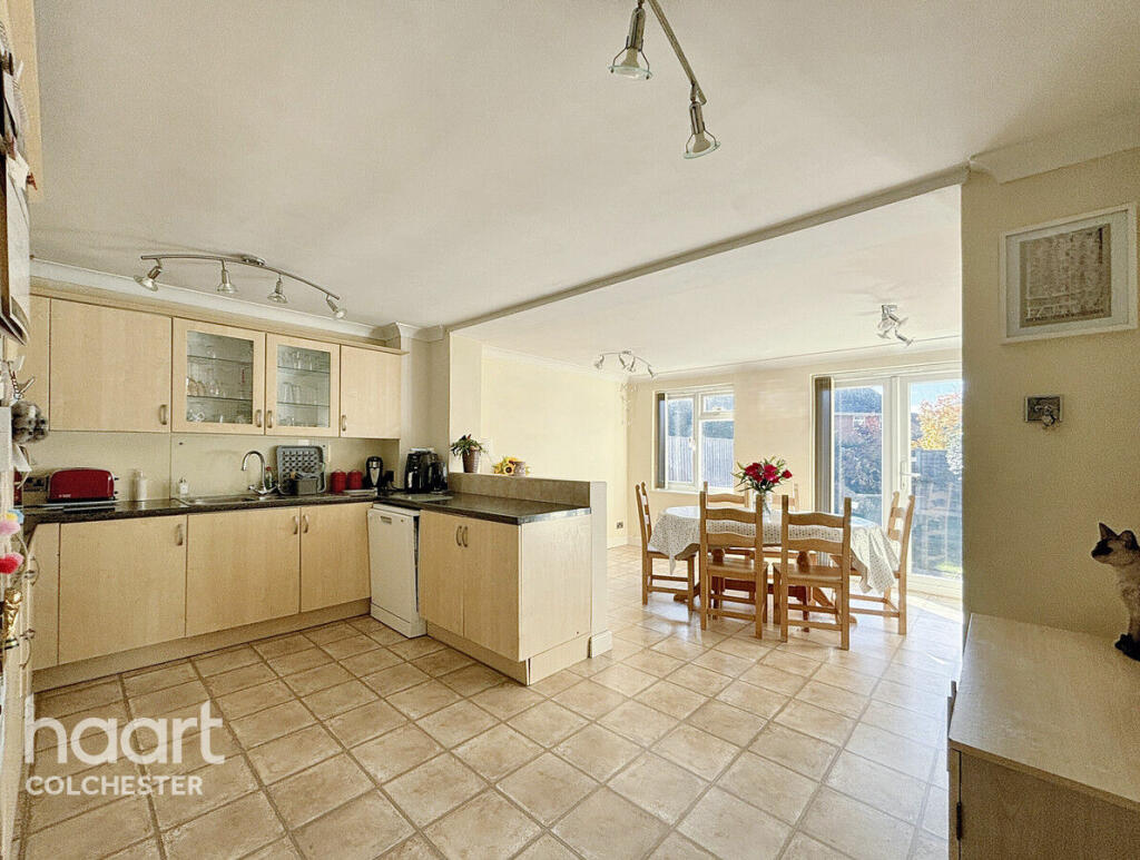 Additional property image - Ploughmans Headland, Colchester