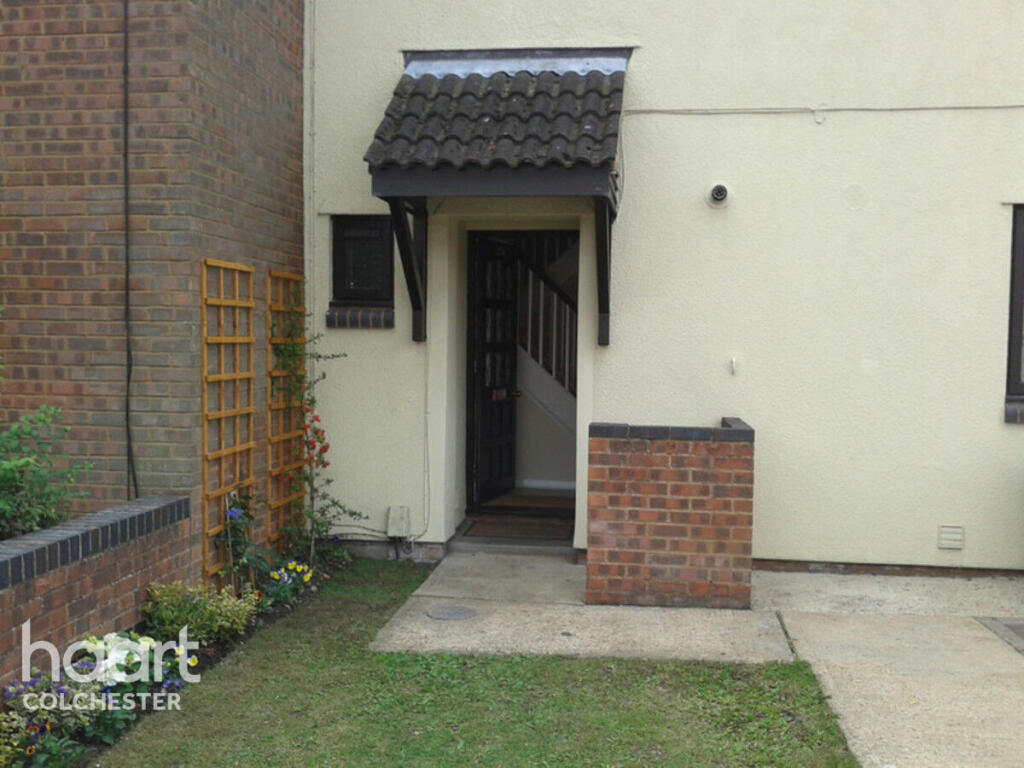 Main image of property: Hawthorn Avenue, Colchester