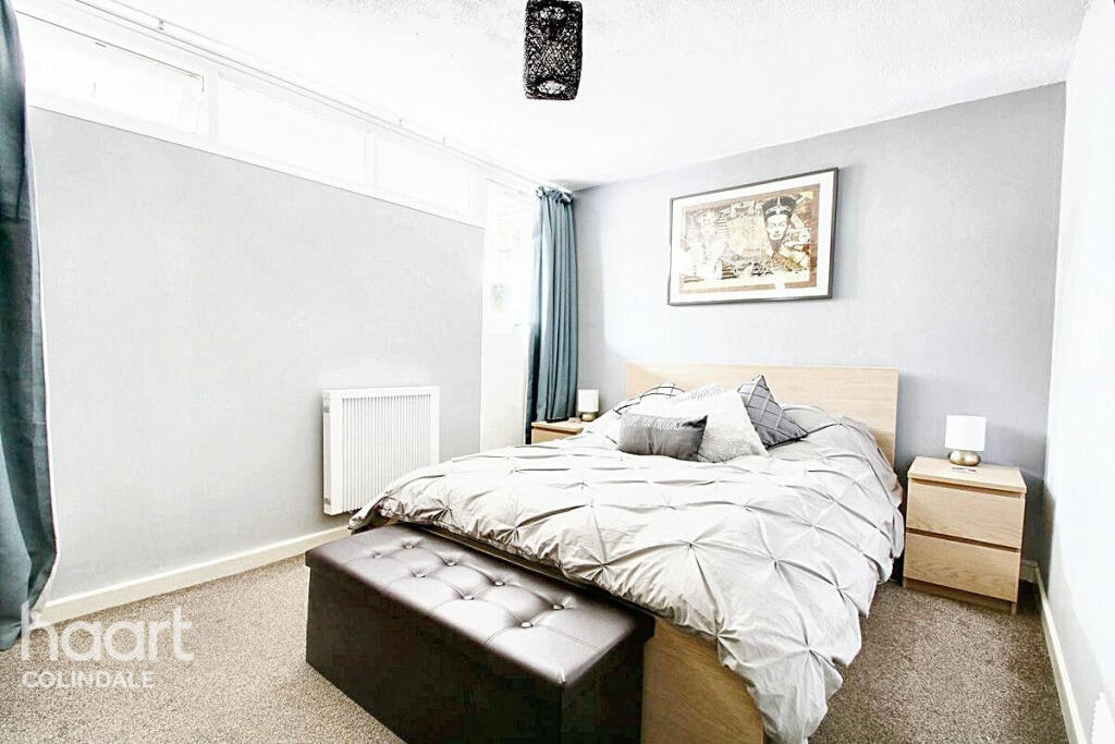Main image of property: Watling Court, High Street, WD6