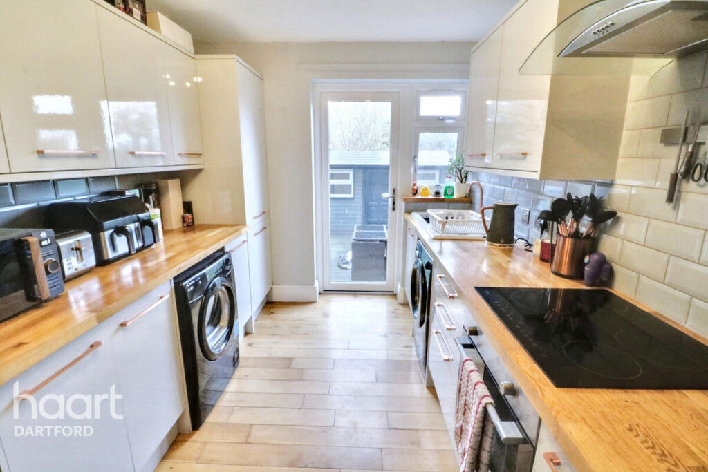 Additional property image - Gilbert Close, Swanscombe