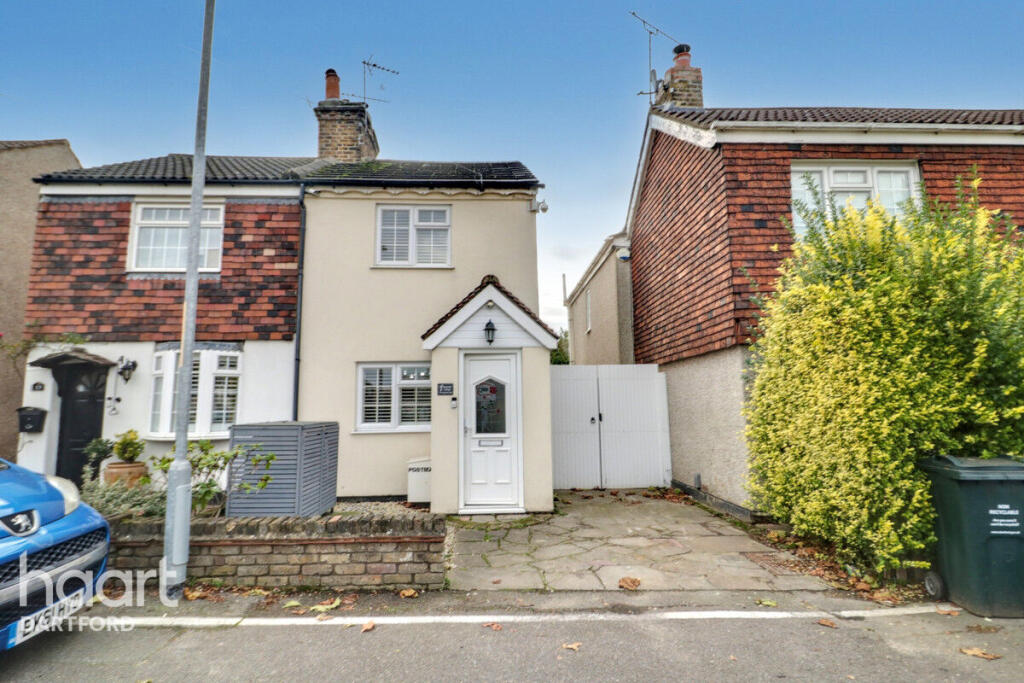 Main image of property: Common Lane, Wilmington