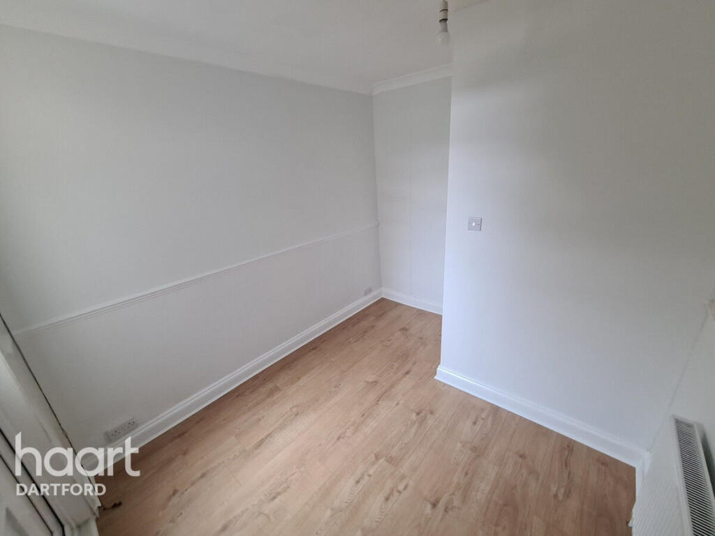 Main image of property: Maximfeldt Road, Erith