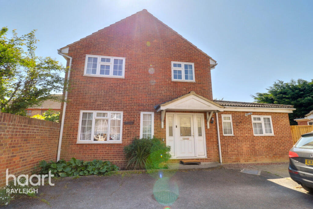 Main image of property: Gloucester Avenue, Rayleigh