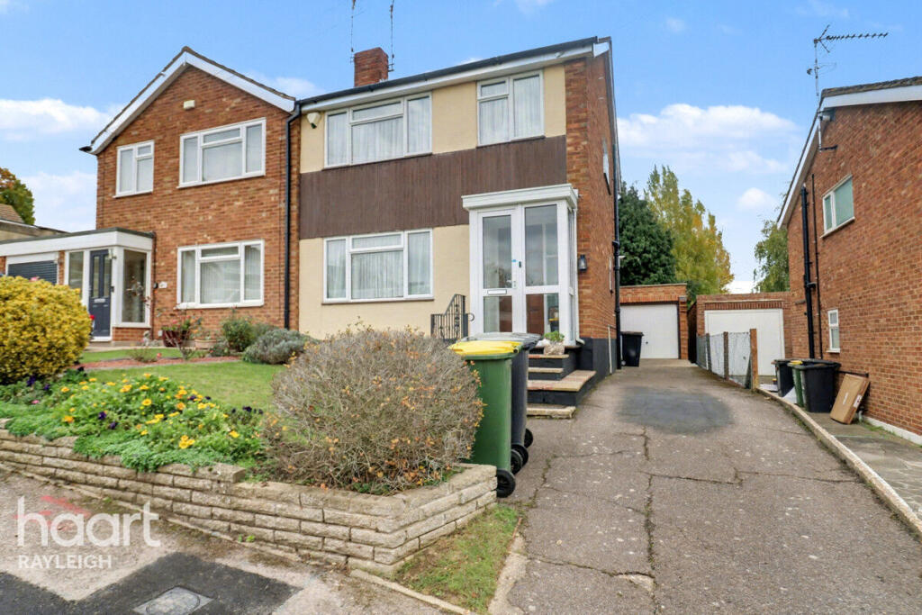 Main image of property: Southview Close, Rayleigh