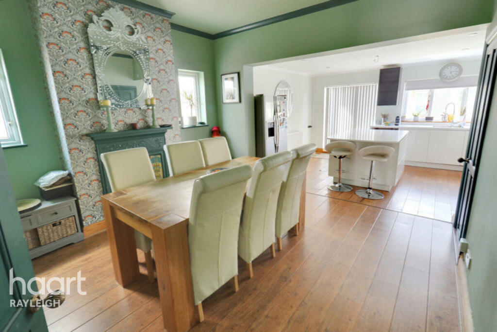 Main image of property: Kingswood Chase, Essex