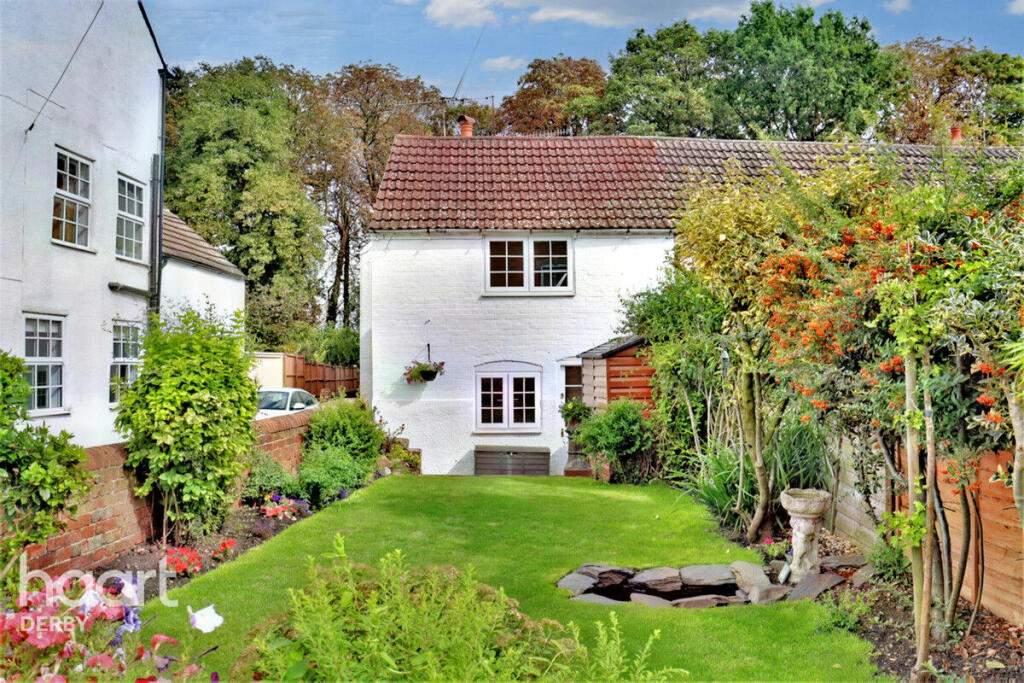 2 bedroom cottage for sale in Main Street, Hemington, DE74