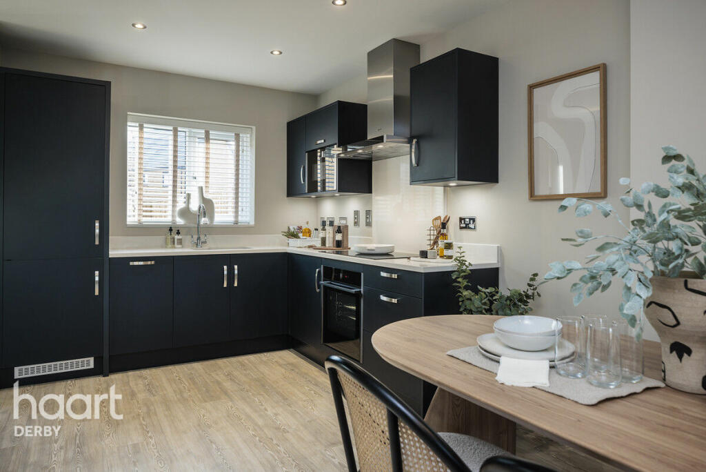 Additional property image - Lucas Lane, Hilton