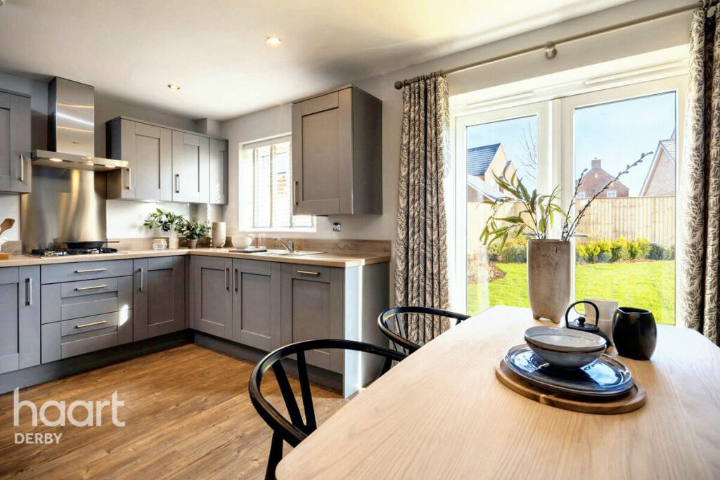 Additional property image - Lucas Lane, Hilton