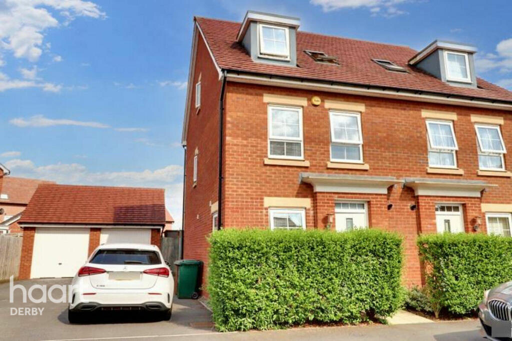 3 bedroom semidetached house for sale in Elvaston Drive, Littleover, DE23