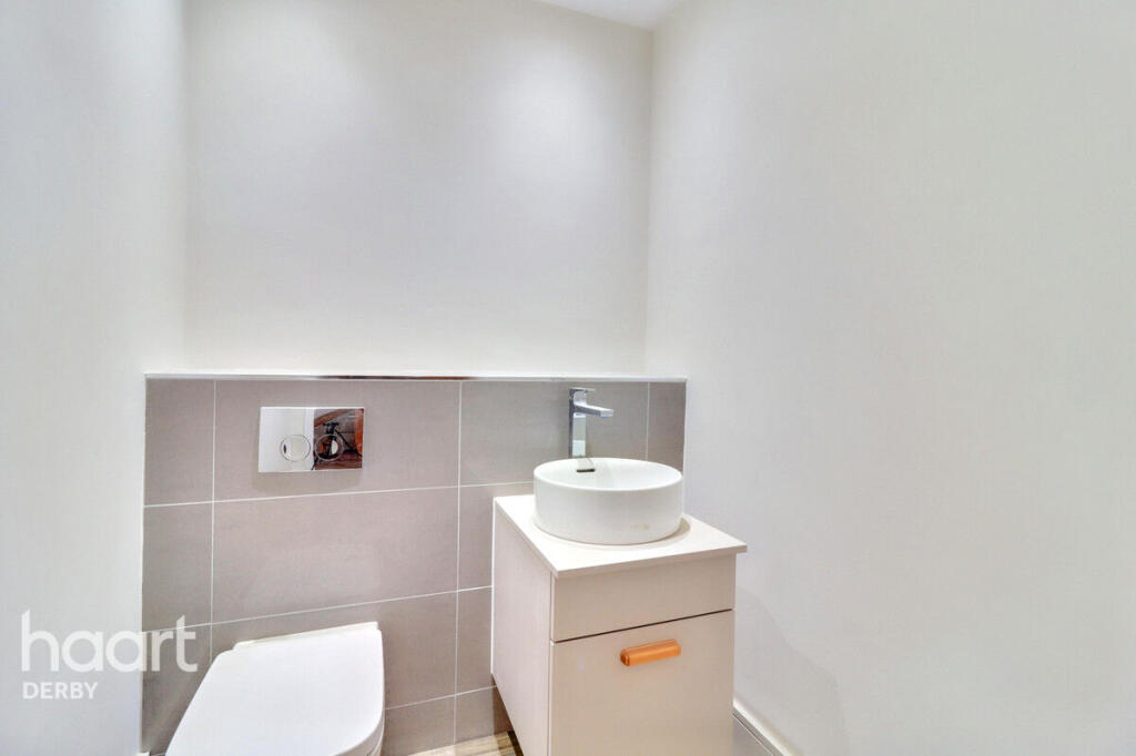 Additional property image - Peak View, Derbyshire,
