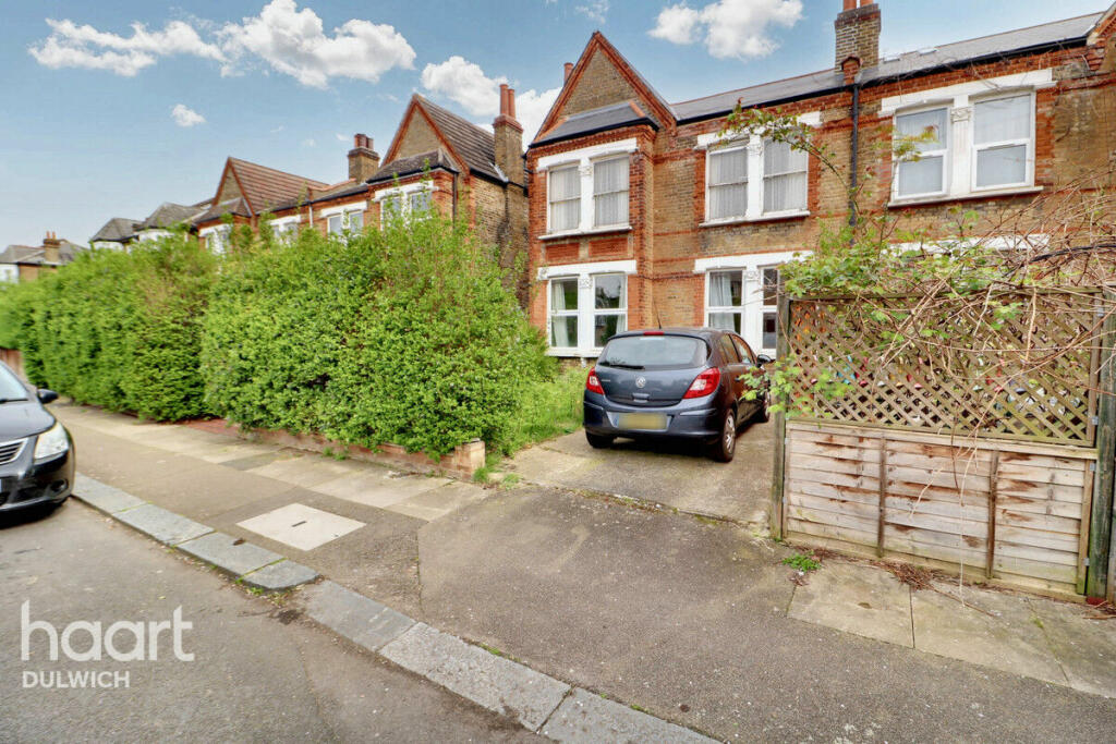 2 bedroom for sale in Hurstbourne Road, London, SE23