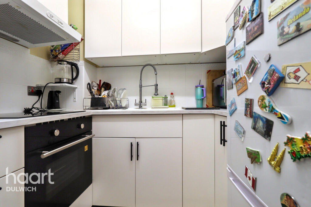 Main image of property: Cedar Close, London