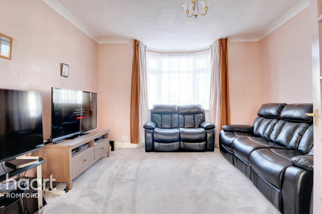 3 bedroom terraced house for sale in Weald Way, Romford, RM7 9PH, RM7