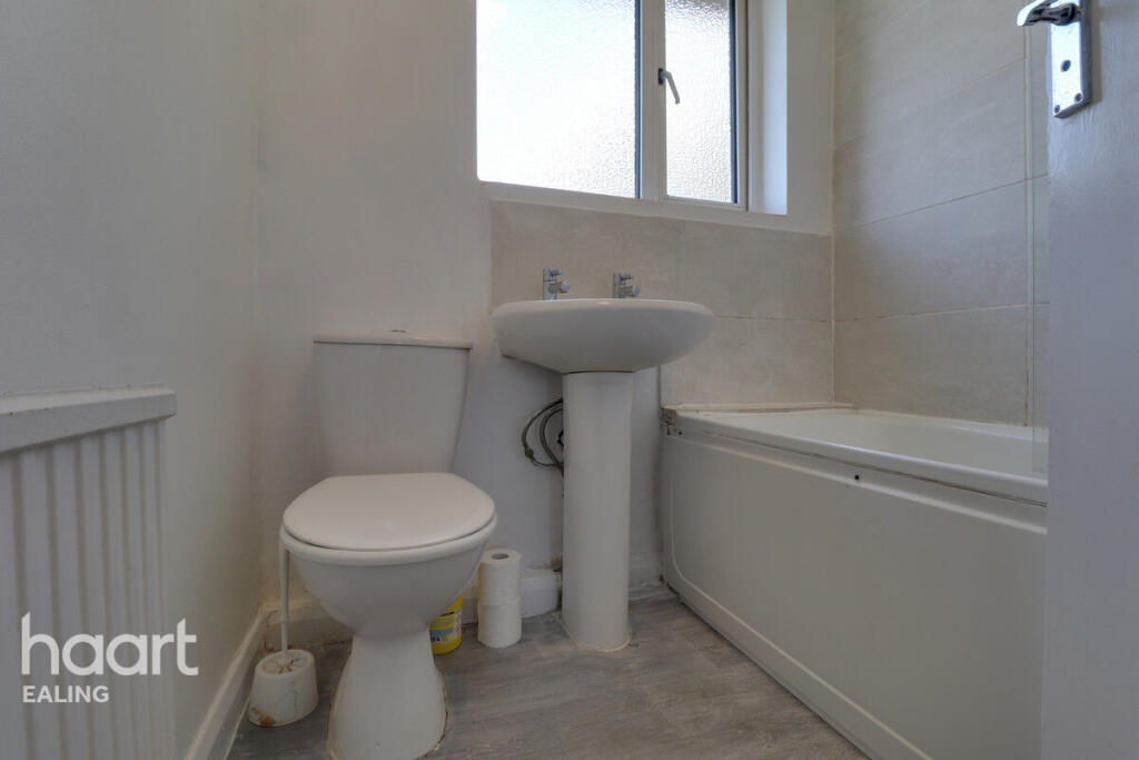 Main image of property: braid Avenue, London
