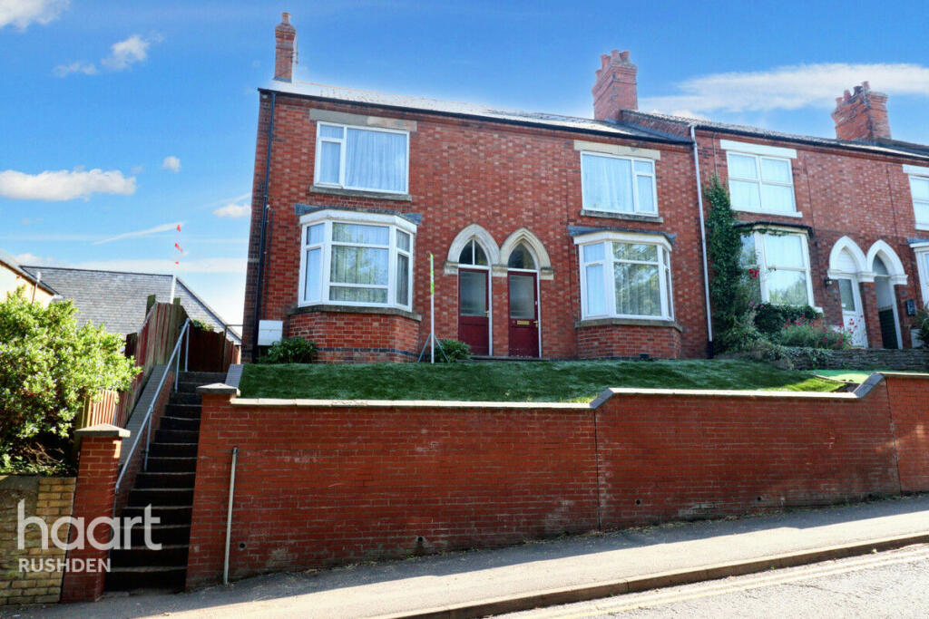 6 bedroom semidetached house for sale in Marshalls Road