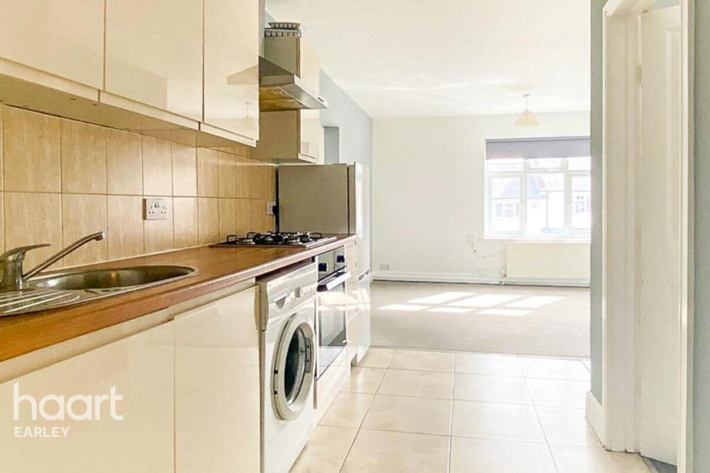 Main image of property: Gosbrook Road, Reading