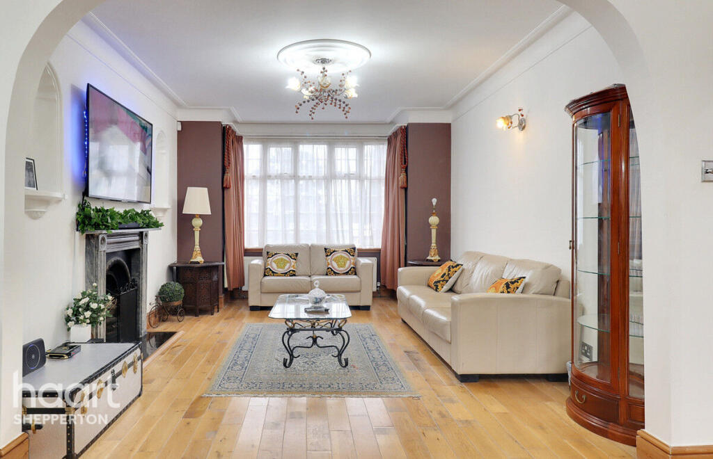Main image of property: The Avenue, Sunbury-On-Thames