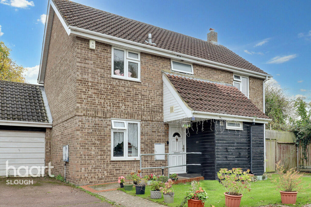 Main image of property: Rochfords Gardens, Slough